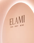 Vyřezávané firemní logo z plexiskla